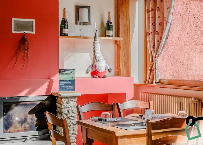 Aparthotel Hotiday 3*