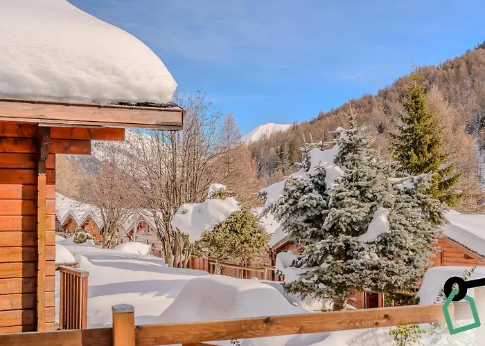 Aparthotel Hotiday 3*