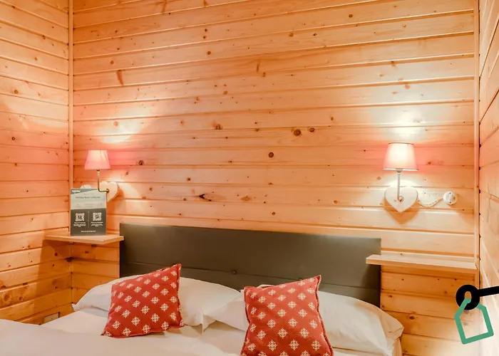 Hotiday Aparthotel 3*